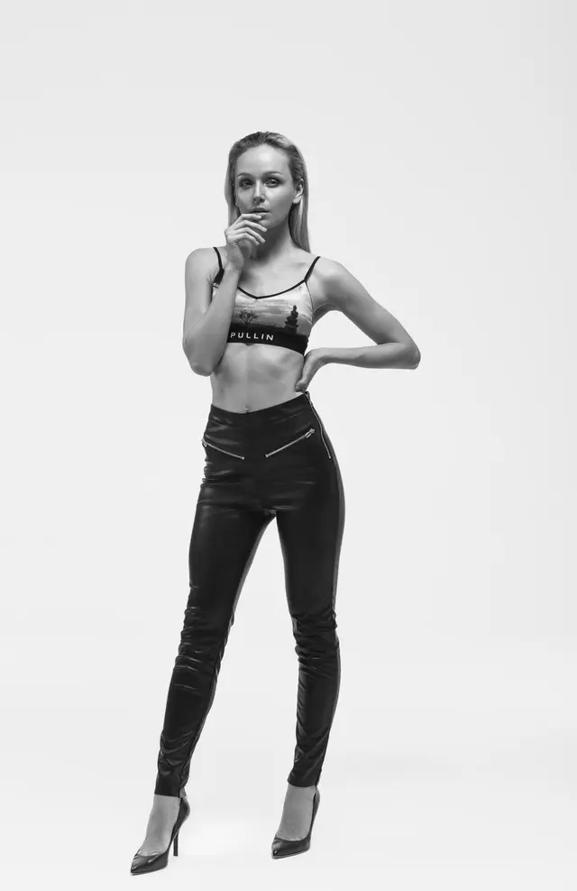 MRH Campaign, photo 12 by Olivier Hero Dressen