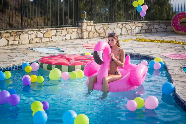 The Pool, photo 6 by Olivier Hero Dressen