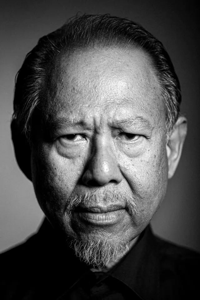 Vithaya Pansringarm: Portraits, photo 4 by Olivier Hero Dressen