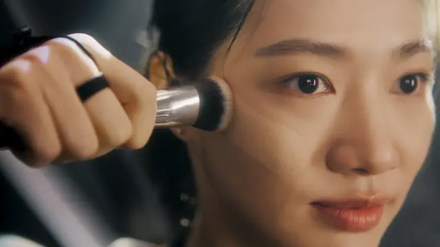 Liht Organics – "RISE" Brand Film, still 5