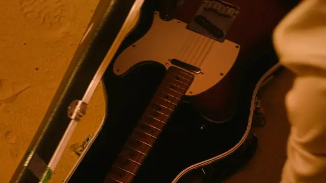Maxvenn "Harmonica Sunrise", still 10